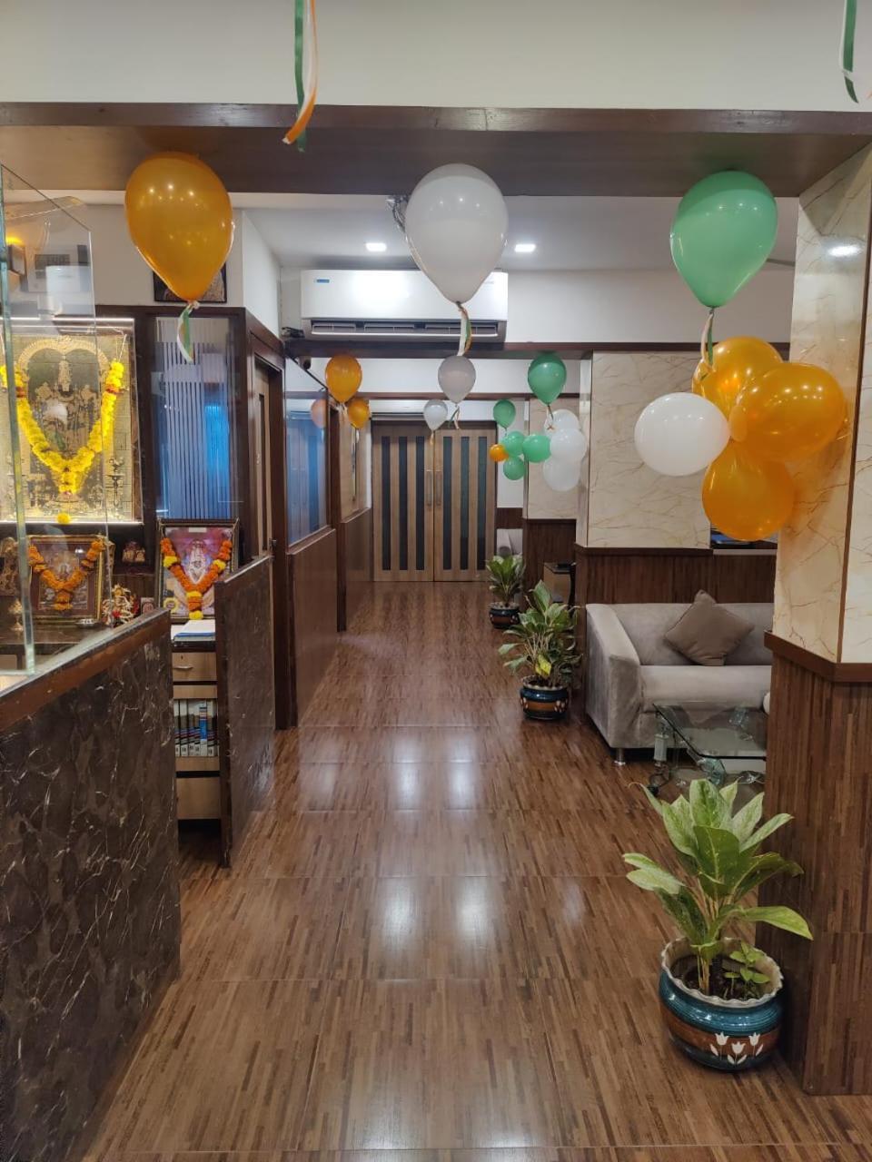 Hotel Maharana Inn Chembur Bombay Extérieur photo