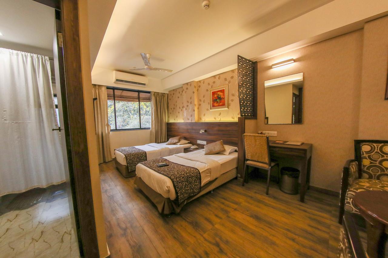 Hotel Maharana Inn Chembur Bombay Extérieur photo